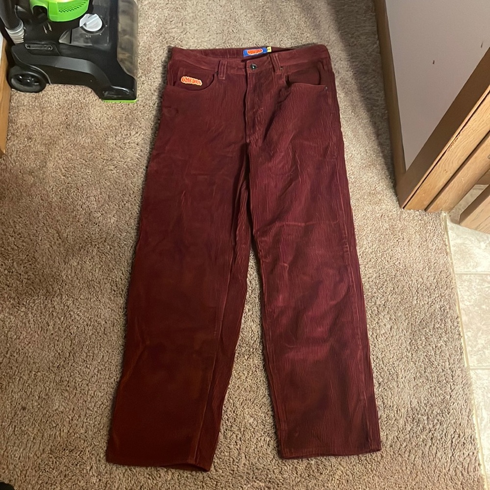 Empyre burgundy corduroy Pants